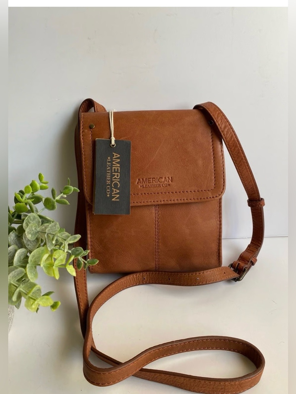 American Leather Tan Crossbody Bag - Kansas Crossbody Bag Brandy